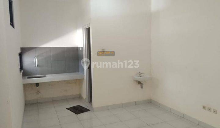 Rumah 2 Lantai Siap Huni Di Galuh Mas City Karawang  2