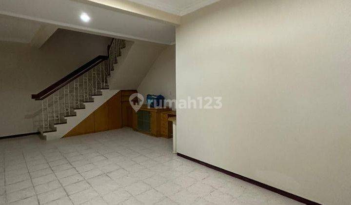 Dijual Cepat Rumah Villa Valensia Surabaya Barat 2