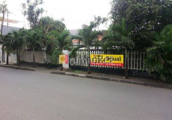 RUMAH HOOK DI PULO ASEM JAKARTA TIMUR - LT.518 - SHM -Jalan Besar 2