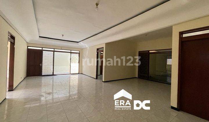 Rumah Hook Luas Unfurnished Dekat Jalan Gajah Raya Badak Raya