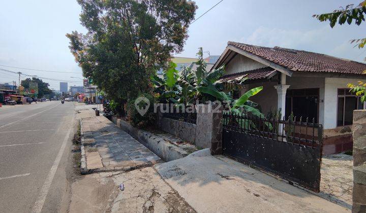 Rumah di Kawasan Kuliner dan area komersil di Pahoman Jalan Gatot Subroto 1