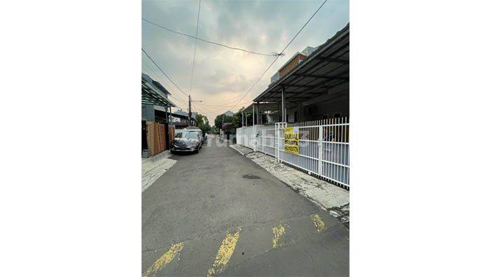 Rumah Kelapa Nias, Kelapa Gading Luas 6x17m2 2