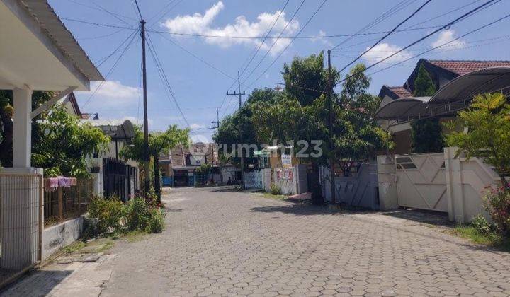 Rumah Dijual Taman Pondok Indah Wiyung Hook area Surabaya Barat 2