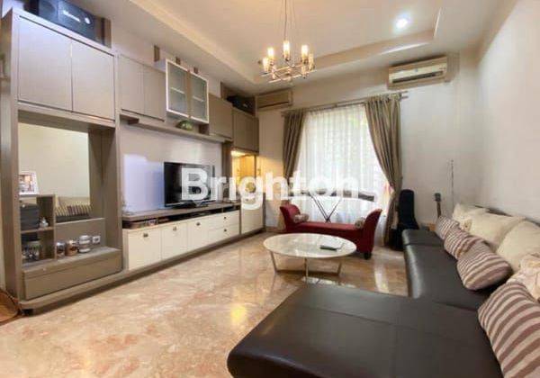 TURUN HARGA! RUMAH TOMANG MEWAH FULL FURNISHED LOKASI STRATEGIS 1