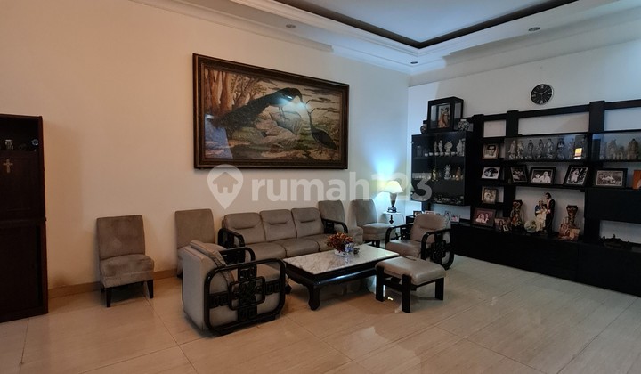 Spacious House in Kebon Jeruk 2