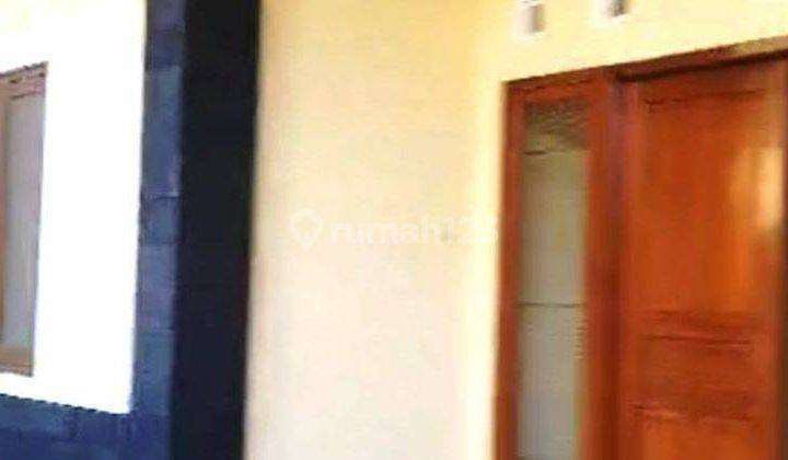 Rumah 2 Lantai Bagus Unfurnished SHM di Banyuanyar, Solo 2