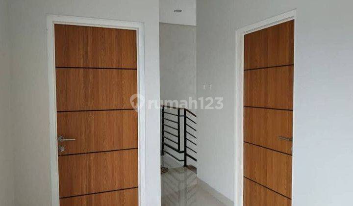 Rumah 2 Lantai Bagus Unfurnished SHM di Ngabeyan, Sukoharjo 2