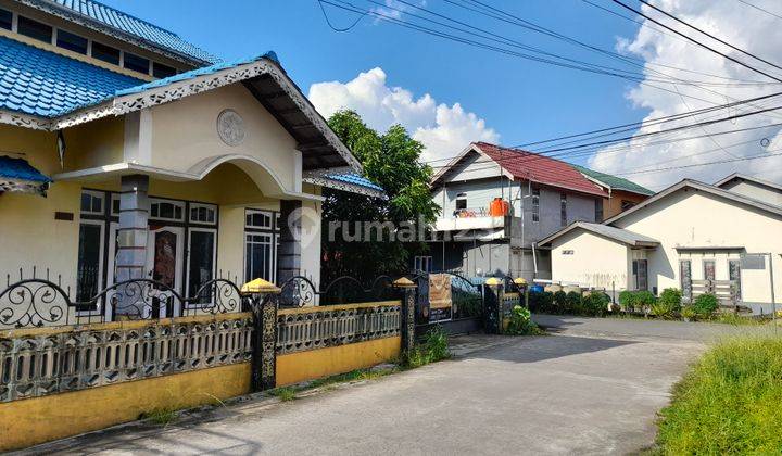 Rumah Atot Ahmad Kompleks Sejahtera Asri Blok J 2