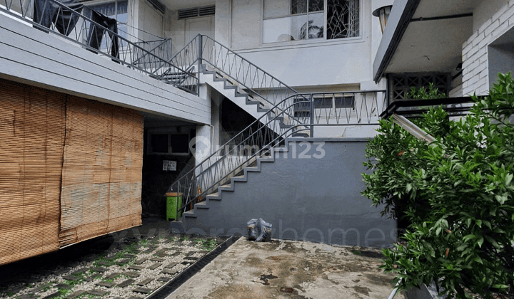 Rumah Dijual di Jl. Supratman Bandung 1