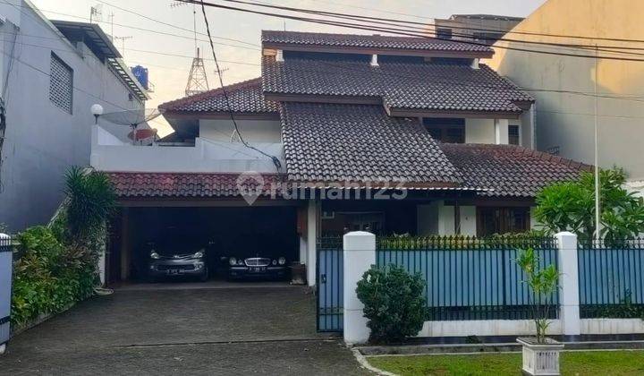 Rumah Di Jalan Cikatomas Kebayoran Baru Jakarta Selatan 1