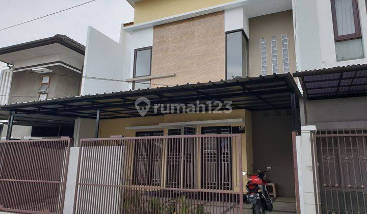 Rumah Siap Huni Semi Furnished Di Taman Kopo Indah 1