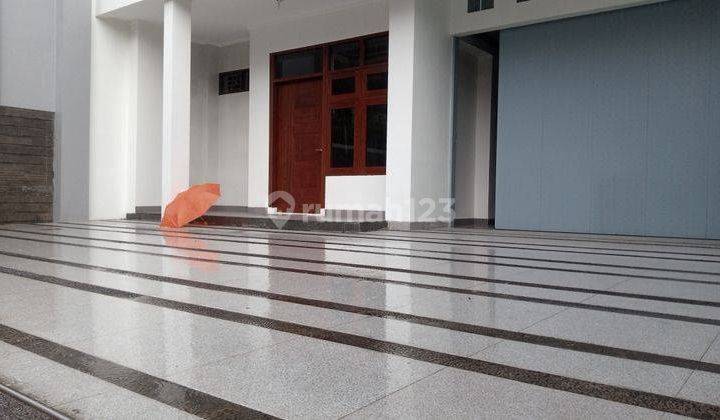 Rumah Mewah Siap Huni Di Mekarwangi 5 Kamar Tidur 2