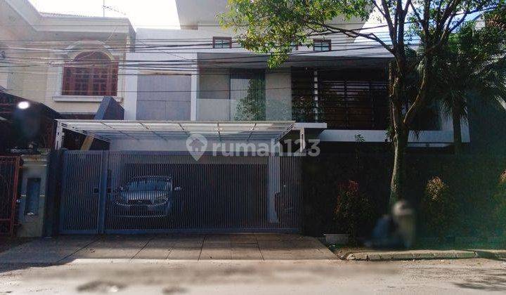 Rumah Bagus Siap Huni Furnish Ada Taman Depan Dan Belakang 1