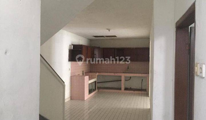 Rumah minimalis komplek pharmindo 2