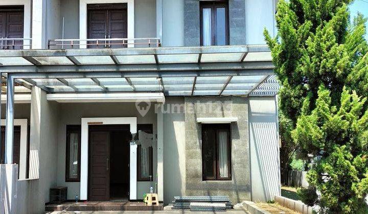 Rumah Siap Huni 2 Lantai di Singgasana Bandung 1