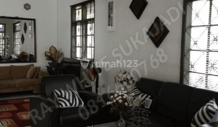 Rumah Komplek IPTN Cihanjuang Cimahi 1