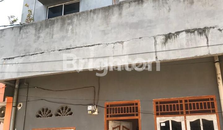 dekat sekolah dekat pasar dekat tempat kuliner