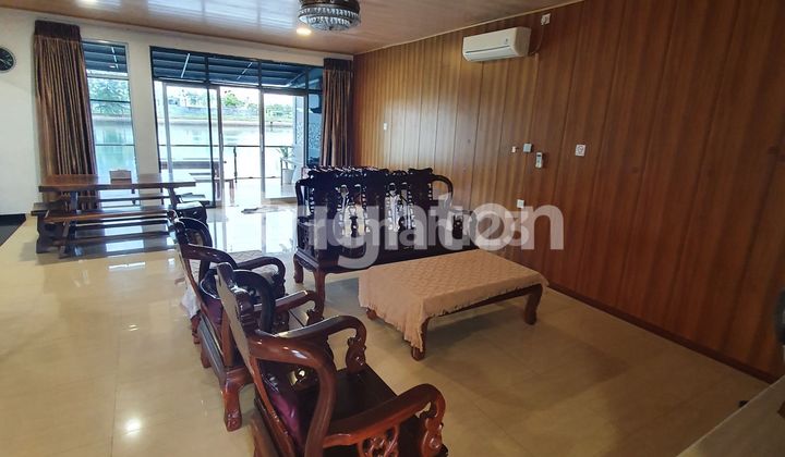 dekat sekolah dekat pusat kuliner 2