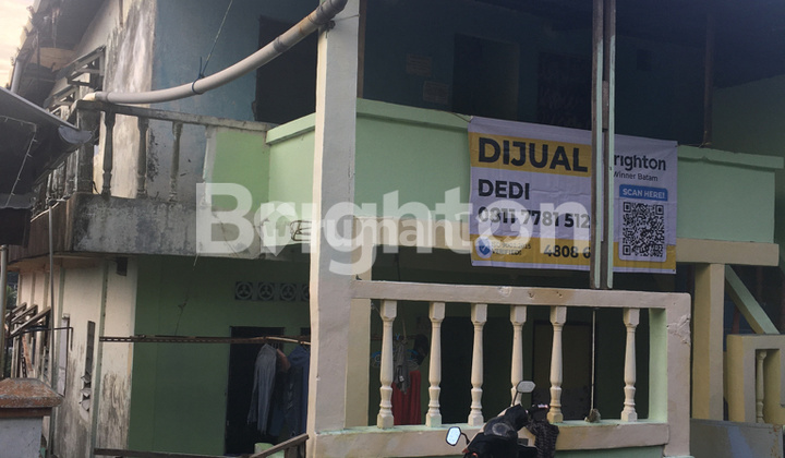 Dekat sekolah Dekat tempat ibadah Dekat pusat wisata Dekat sekolah Dekat tempat ibadah Dekat pusat wisata