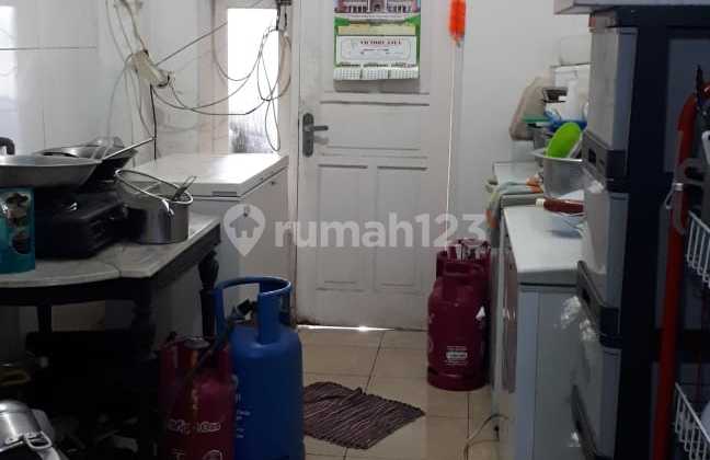 RUMAH MINIMALIS 2BR DI KEBON JERUK