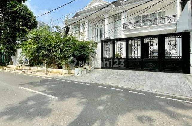 Rumah Mewah Modern Classic Cempaka putih Jakarta pusat 1