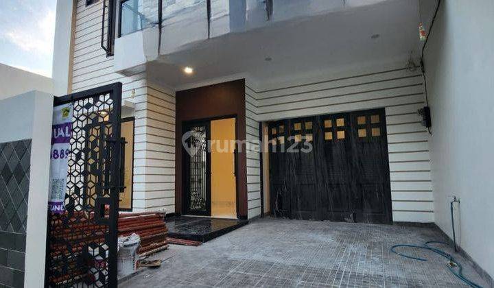 Rumah Mewah Baru di Cipinang Cempedak,Jatinegara,Jakarta Timur 2