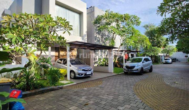 Rumah Modern Tropis Semi furnish di Setu,Cipayung,Jakarta Timur 1