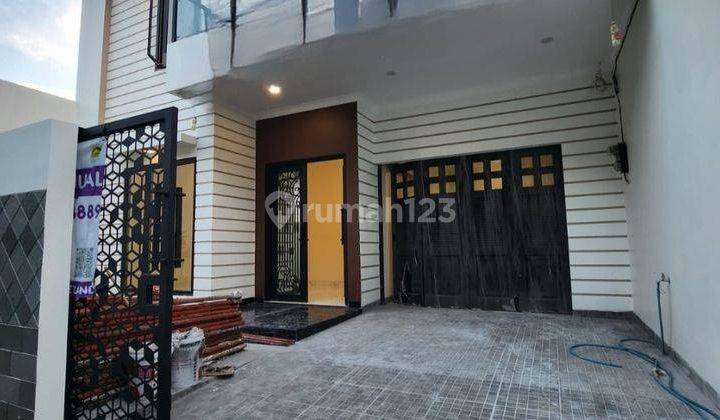 Rumah mewah baru di Cipinang Cempedak Jakarta Timur 2