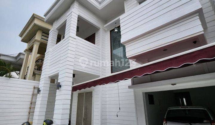 Rumah  tahap finisihing renovasi di Ciganjur,Jakarta Selatan 1