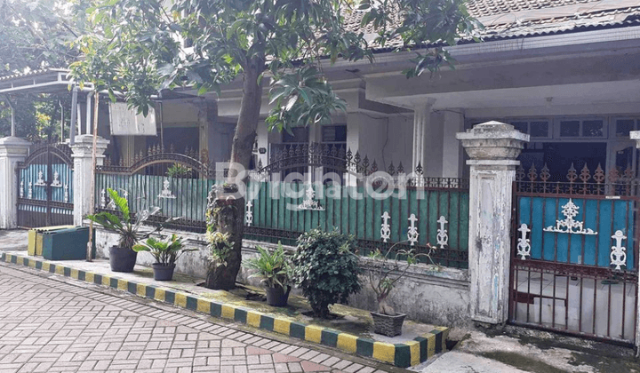 RUMAH 1.5 LT DI JL RUNGKUT MENANGGAL HARAPAN SURABAYA 1