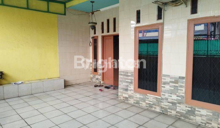 Rumah Strategis BU Cocok Dijadikan Tempat Usaha Akses Jalan Ramai di Pengasinan Bekasi 2