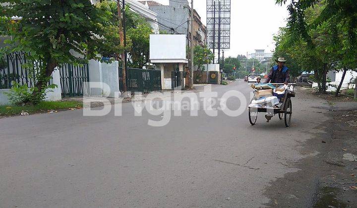 Turun Harga Rumah Raya Manyar Rejo Cocok Buat Usaha 2