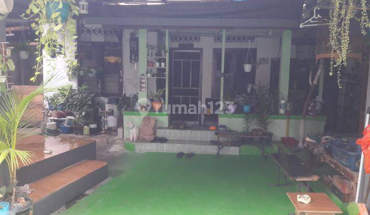 Rumah Bangunsn Lama 1 Lt Di Cempaka Baru 1