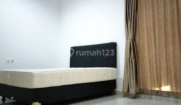 Rumah 2 Lantai Bagus Furnished Sayap Setrasari 2