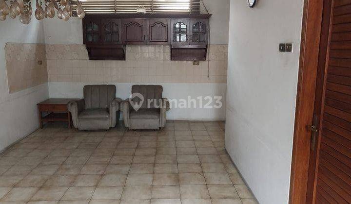 Turun Harga Jual Rumah Hitung Tanah Sayap Lengkong 2