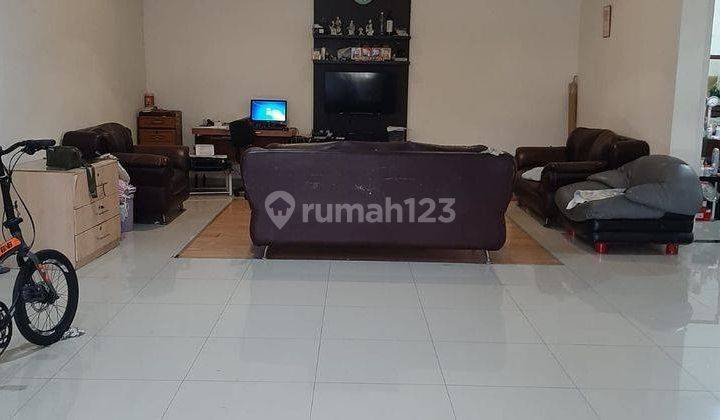 Rumah Kembar Rp 3 M Nego 1