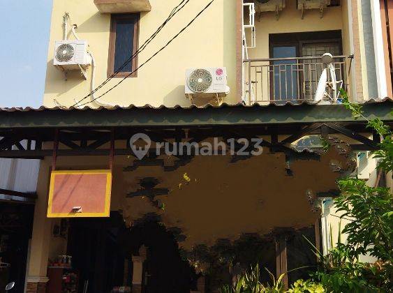 Rumah 2 Lantai Semi Furnish Di Lembah Hijau Lippo Cikarang 1