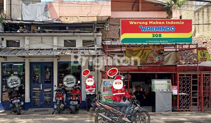 RUMAH LOKASI SANGAT STRATEGIS, DI PUSAT KERAMAIAN KOTA BANDUNG, SIAP JD TEMPAT USAHA, 10 KAMAR BISA JD KOSA2AN 1