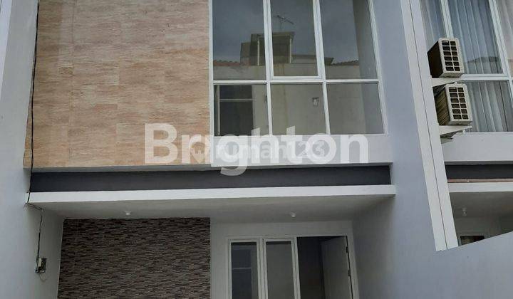 RUMAH BARU GRESS 2 LT DI JL RAYA GADING PANTAI SURABAYA 1