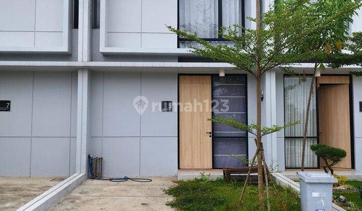 Rumah Bagus 2 Lantai Siap Huni Di Waterfrond Lippo Cikarang 1