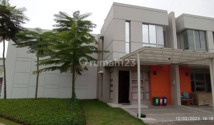 Rumah 2 lantai di PIK 2 siap huni, furnished dan rapi 1