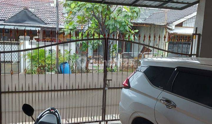 Rumah 2lantai di taman harapan baru - bekasi, siap huni, bebas banjir, semi furnished.  1