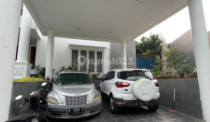 Dijual Rumah Mewah 2 Lantai Siap Huni Ada Kolam Renang Di Legenda Wisata Cibubur 2