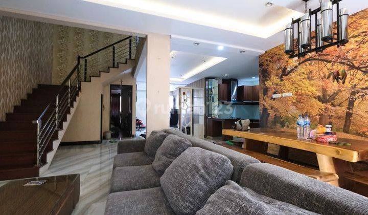 Dijual Rumah 2 Lt Di Taman Modern, Jakarta Timur 2