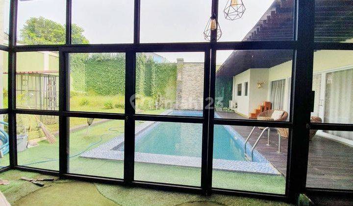 Rumah Mewah Ada Swimming Pool di Cluster Beryl Gading Serpong  2