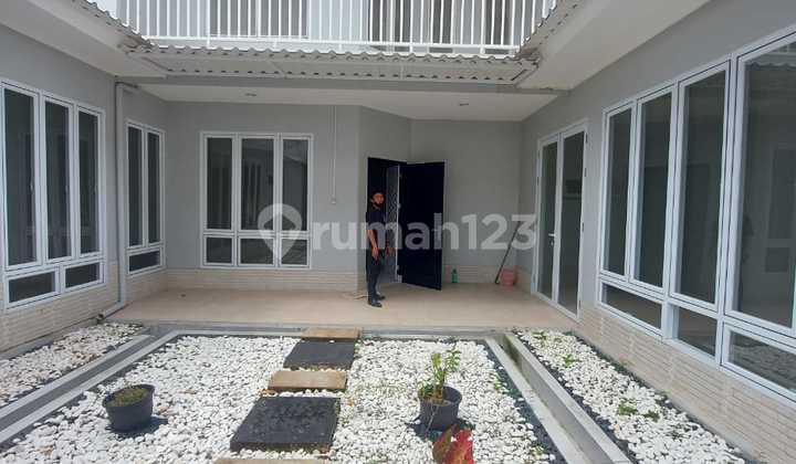 Rumah Asri, Luas dan Siap Huni di Giriloka, BSD City 
