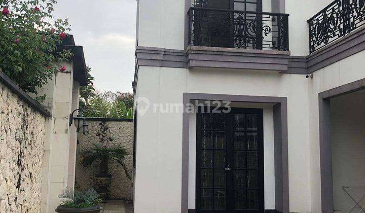 Rumah Mewah Fully Furnished Di De Park Bsd City 2