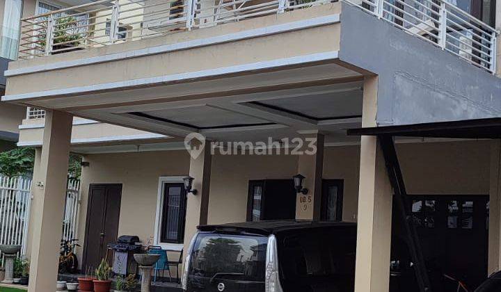 Rumah Hoek Taman Siap Huni di The Green 1