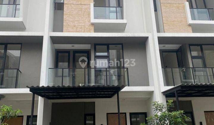 Rumah Cantik Dan Baru di Provence Suite BSD City  1