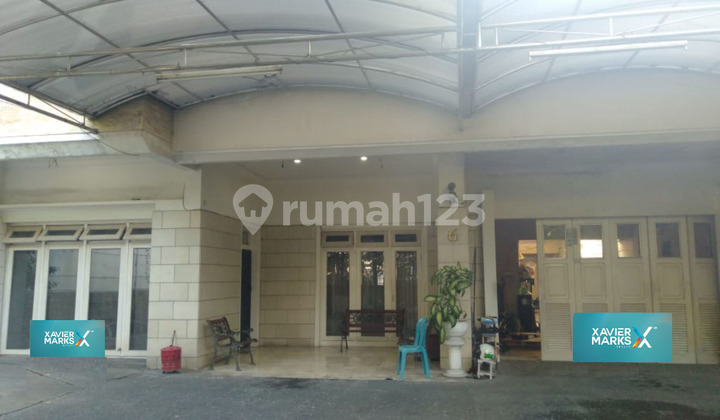 – RUMAH DI PUSAT KOTA SURABAYA – RUMAH DI PUSAT KOTA SURABAYA